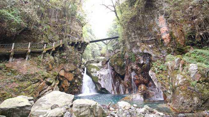 什邡蓥华山风景区